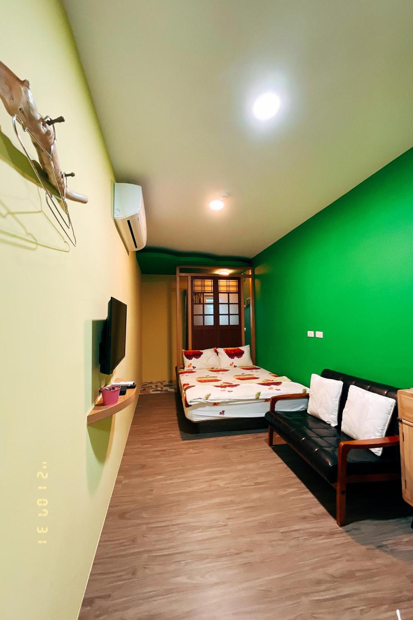 Little Ryukyu Hermit Crab Homestay Xiaoliuqiu Bagian luar foto
